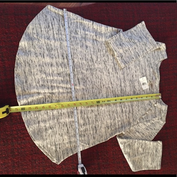 Loft woman’s top - Picture 8 of 8